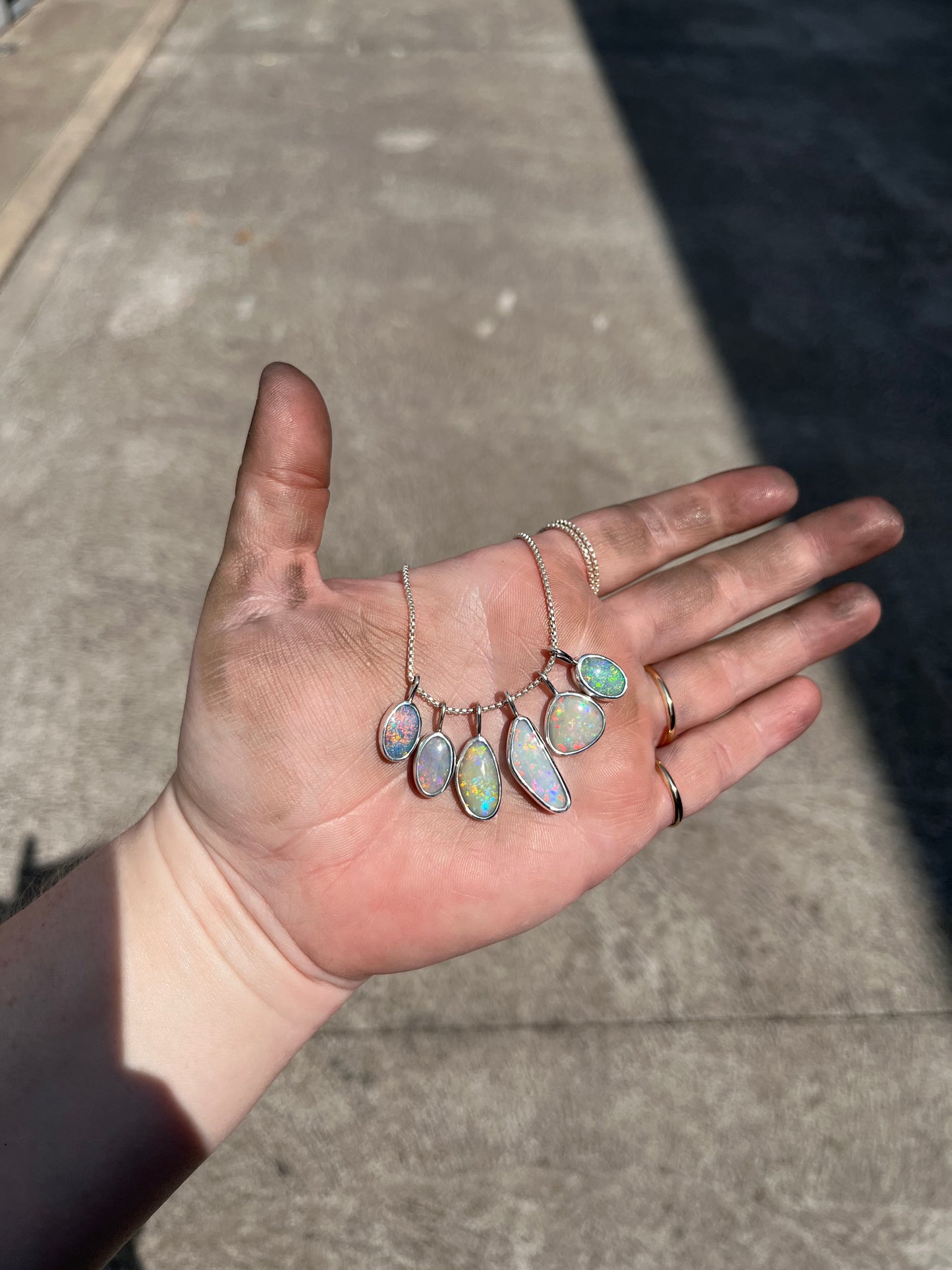 OPAL PENDANT CLASS