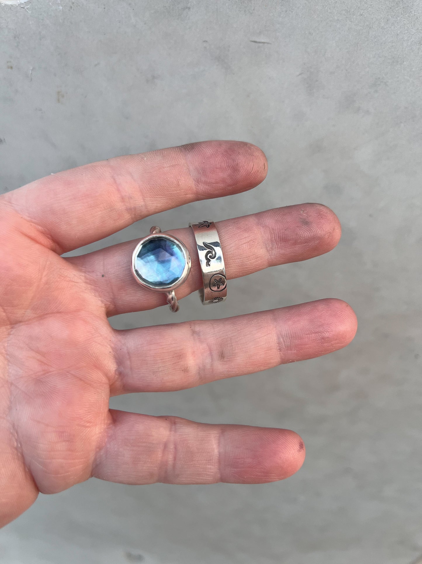 BEZEL SETTING RING- CLASS SELECT A DATE BELOW