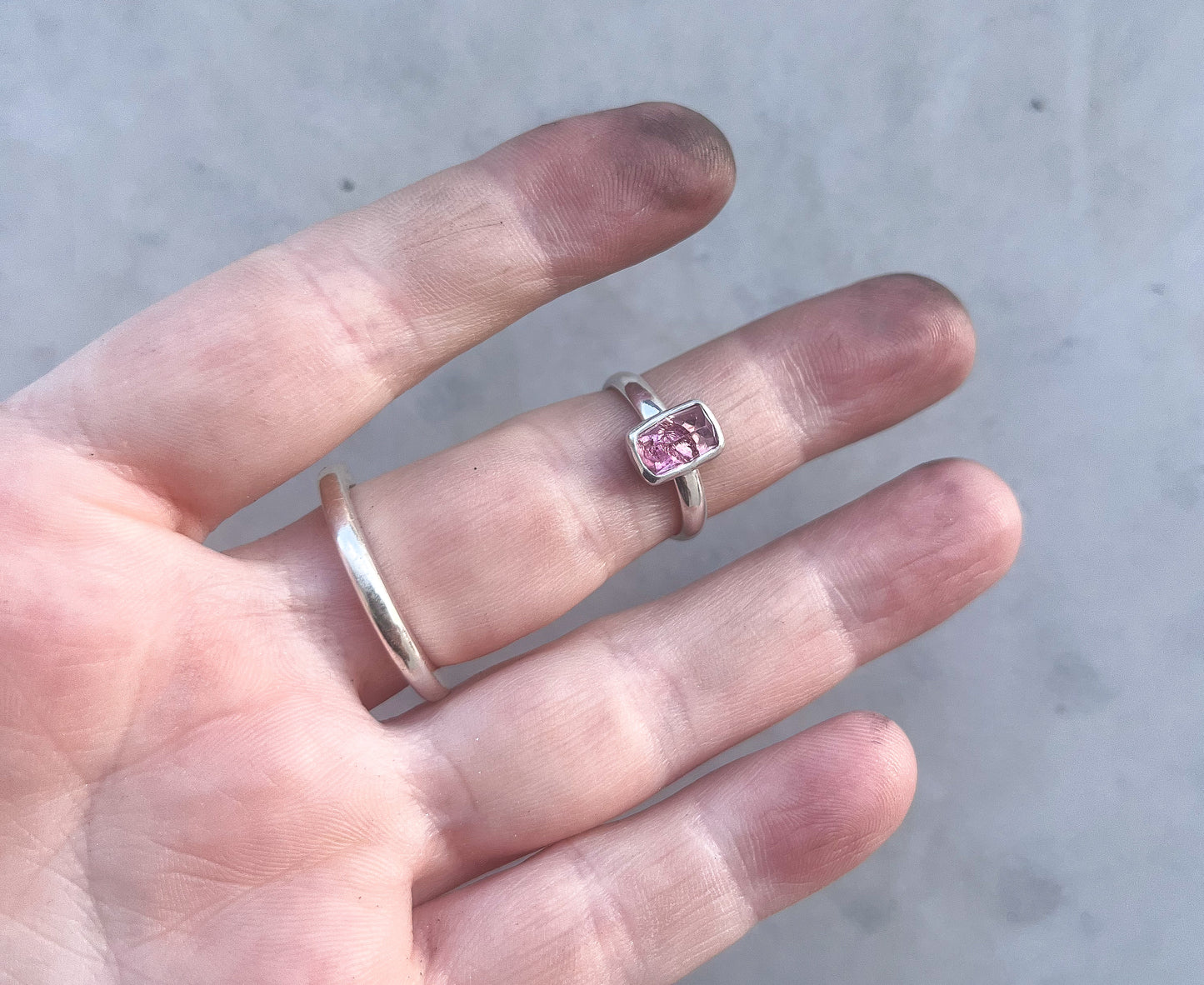 BEZEL SETTING RING- CLASS SELECT A DATE BELOW