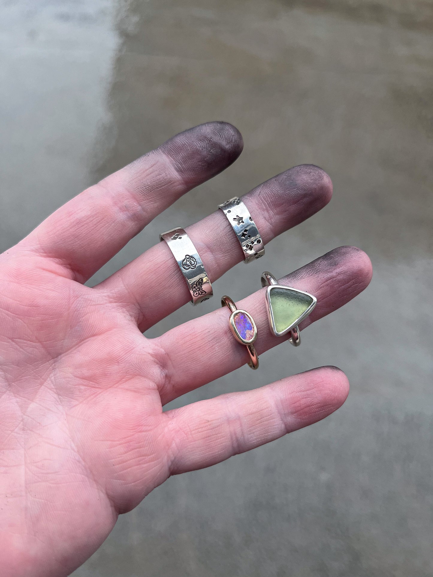 BEZEL SETTING RING- CLASS SELECT A DATE BELOW
