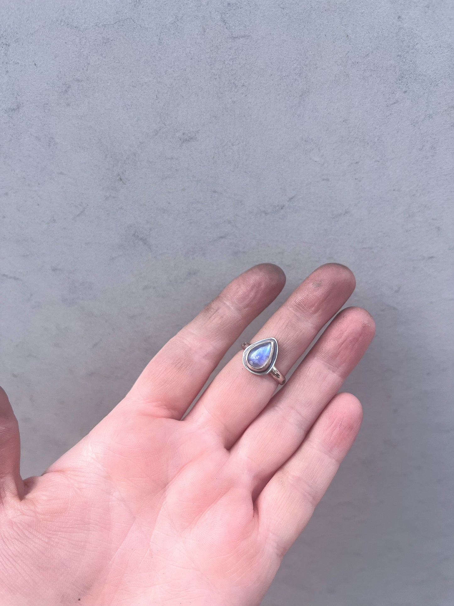 BEZEL SETTING RING- CLASS SELECT A DATE BELOW