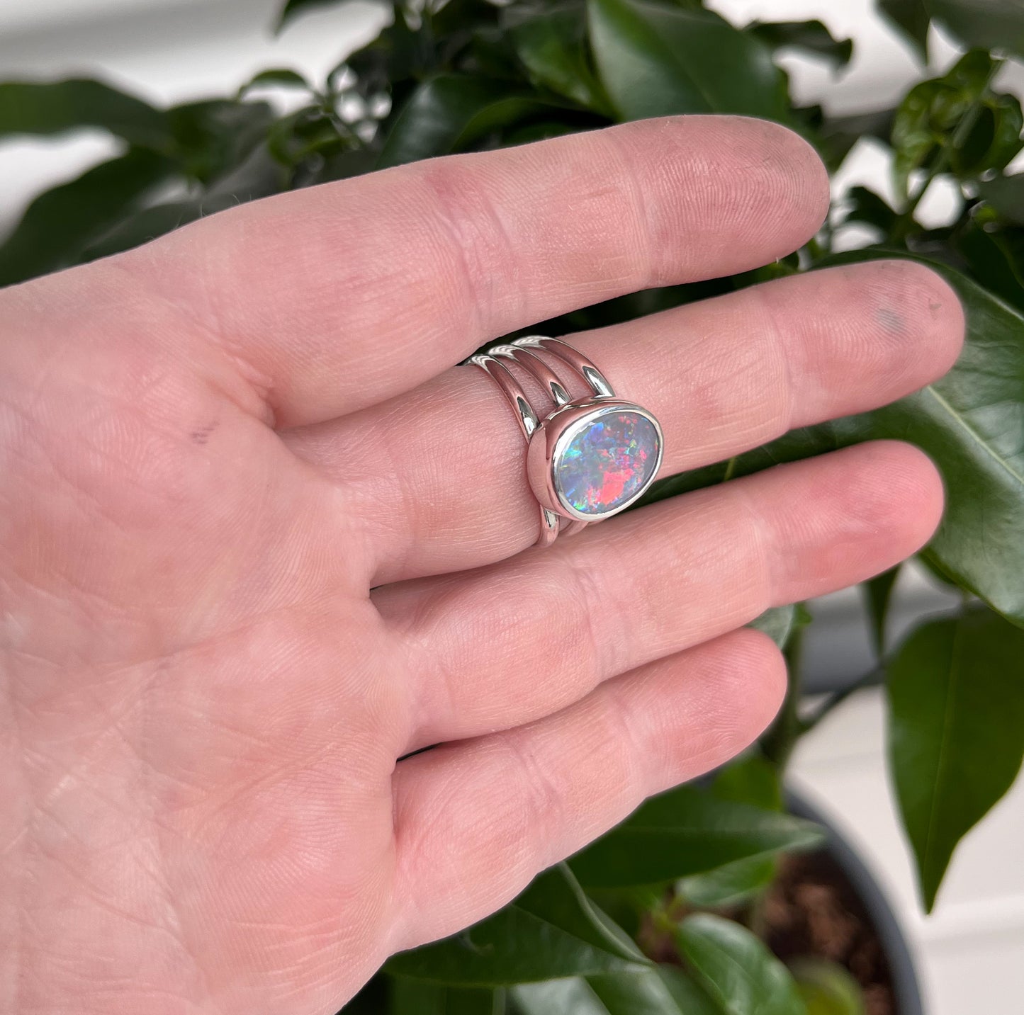 Opal ring- 7.5