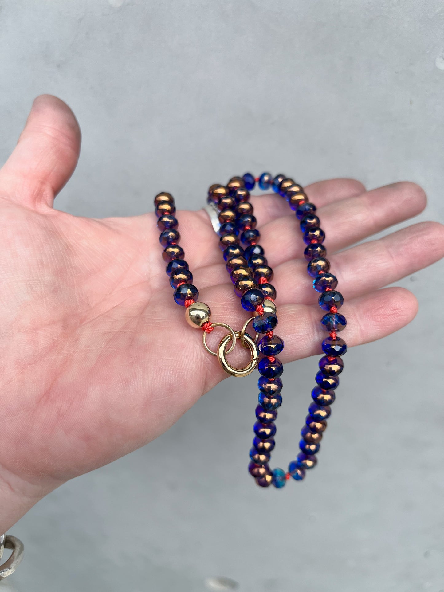 Beaded necklace- sapphire GOLD
