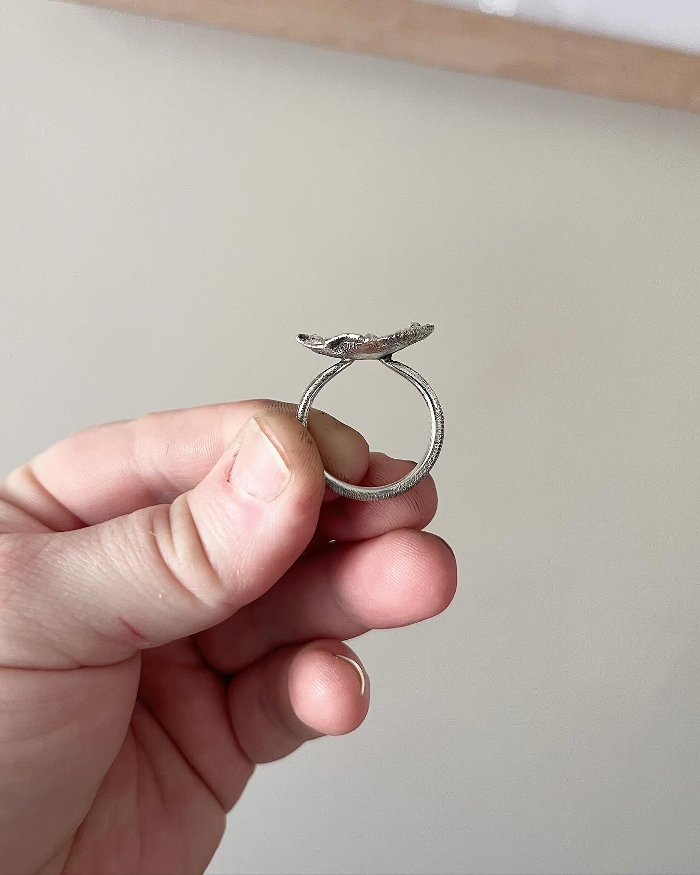 Lotus pod ring