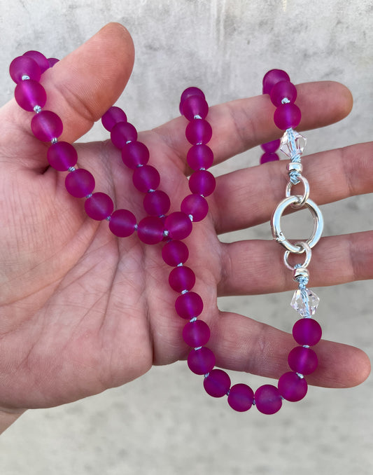 Beaded necklace- bright pink