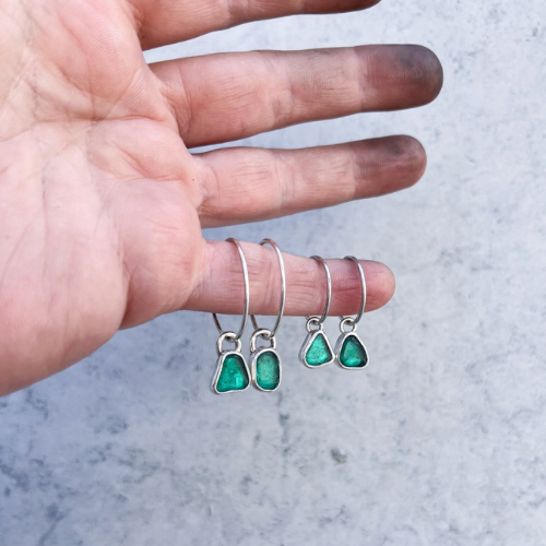 BEZEL EARRING CLASS-                                       SELECT A DATE BELOW